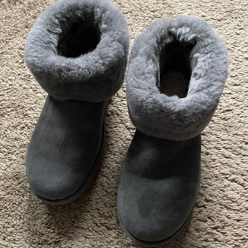Uggs like new
